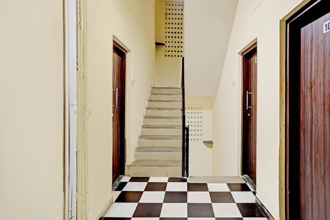 Mundhva Amba Executive An Apartment Hotel מראה חיצוני תמונה